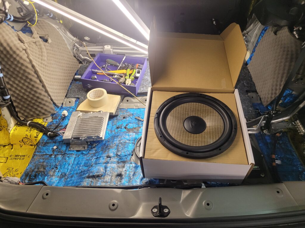 Focal P30FSE Сабвуферный динамик диаметром 12 дюймов (30 см)